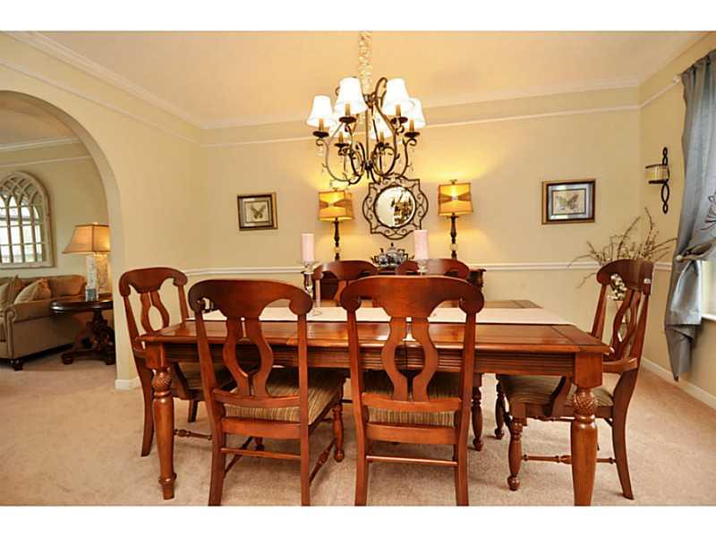 1088 Rural Ridge Drive Cheswick, PA 15024 - Photo 8 of 21 Dining Room.