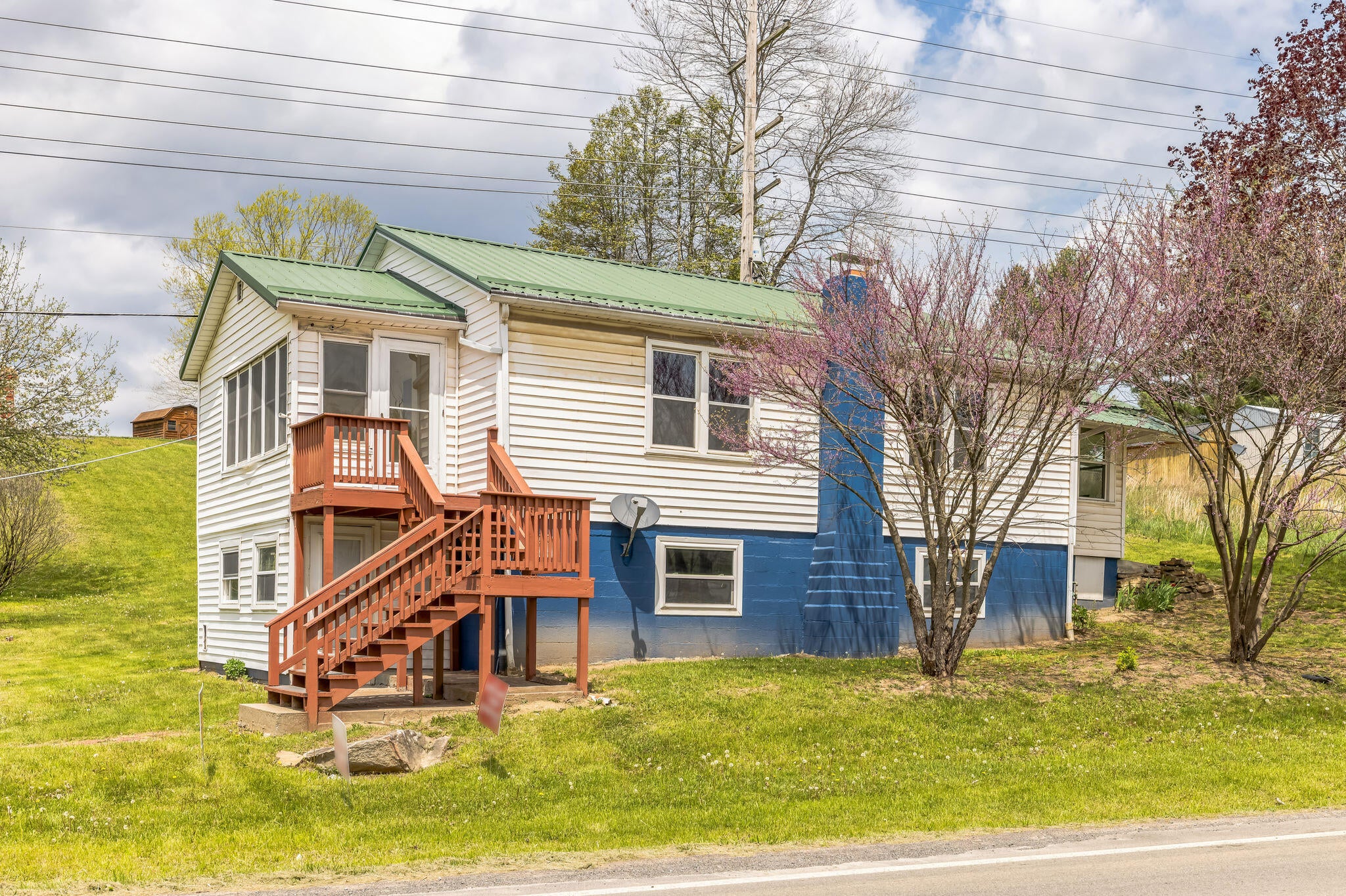 19019 West Webster Road Craigsville, WV 26205 - Photo 1 of 15 Gallery Image 1
