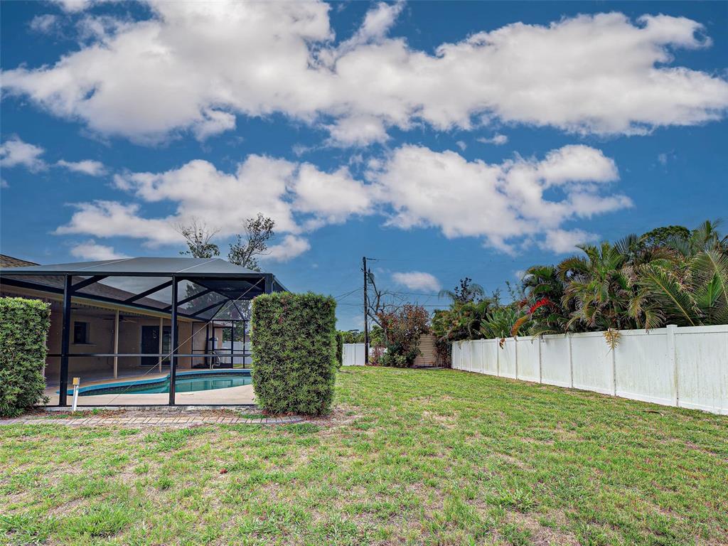 3640 Sterling Road Venice, FL 34293 - Photo 10 of 46