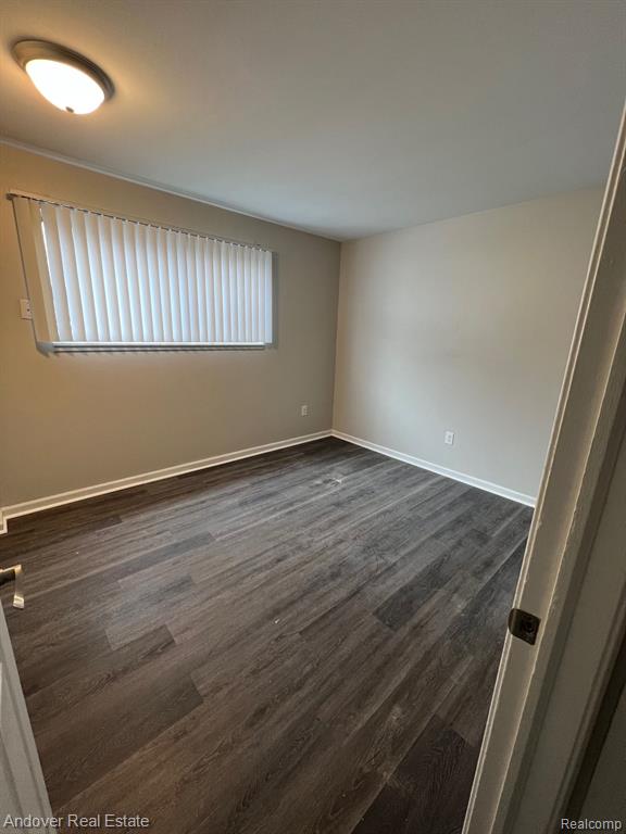 330 South Drake Road, Unit M08 Kalamazoo, MI 49009 - Photo 12 of 64