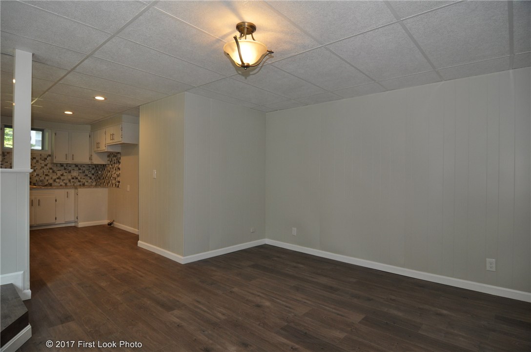 921 Woonsocket Hill Road North Smithfield, RI 02896 - Photo 27 of 31 Gallery Image 27
