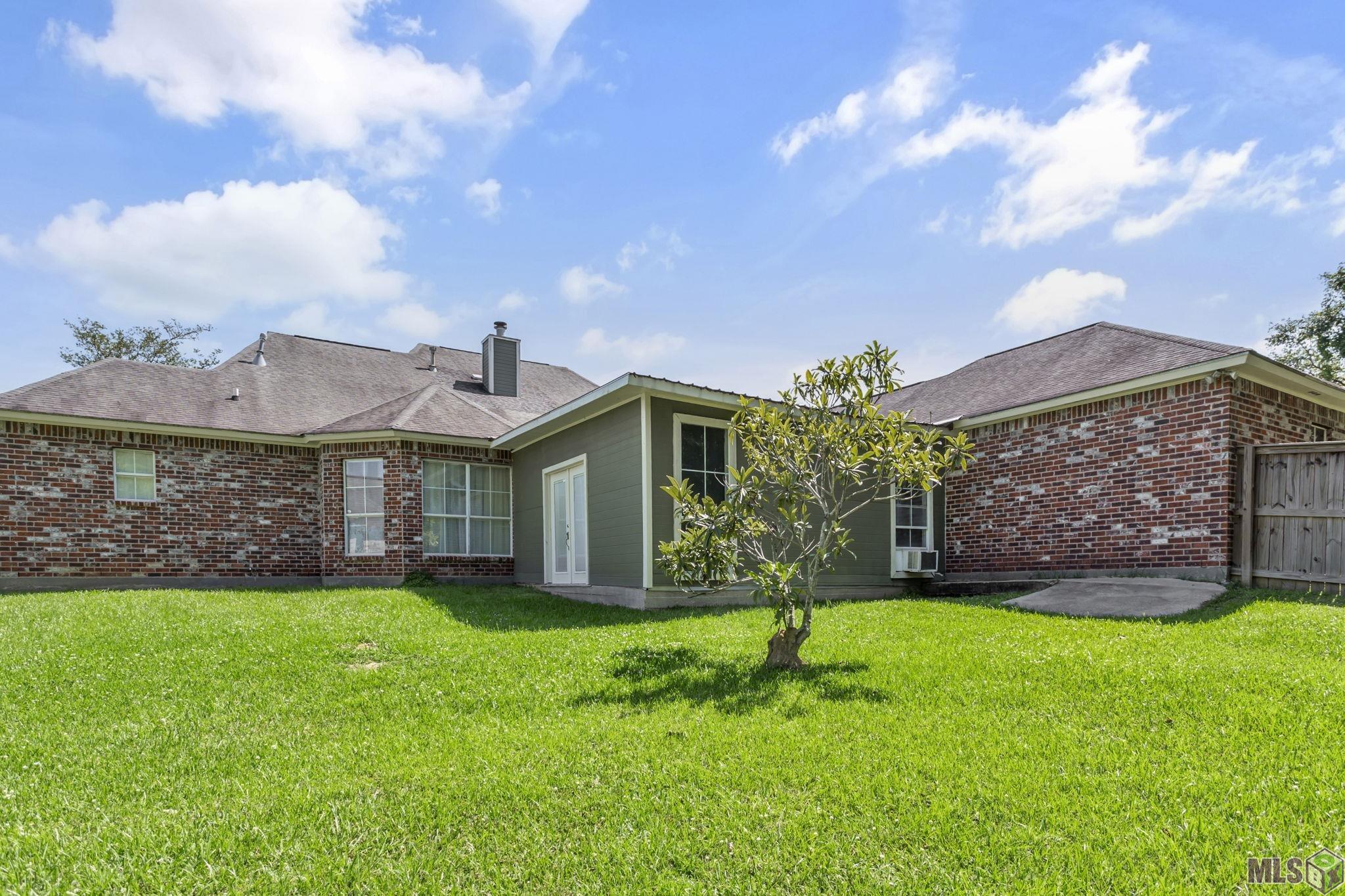 9916 Blakemore Avenue Baton Rouge, LA 70810 - Photo 5 of 16 Gallery Image 5