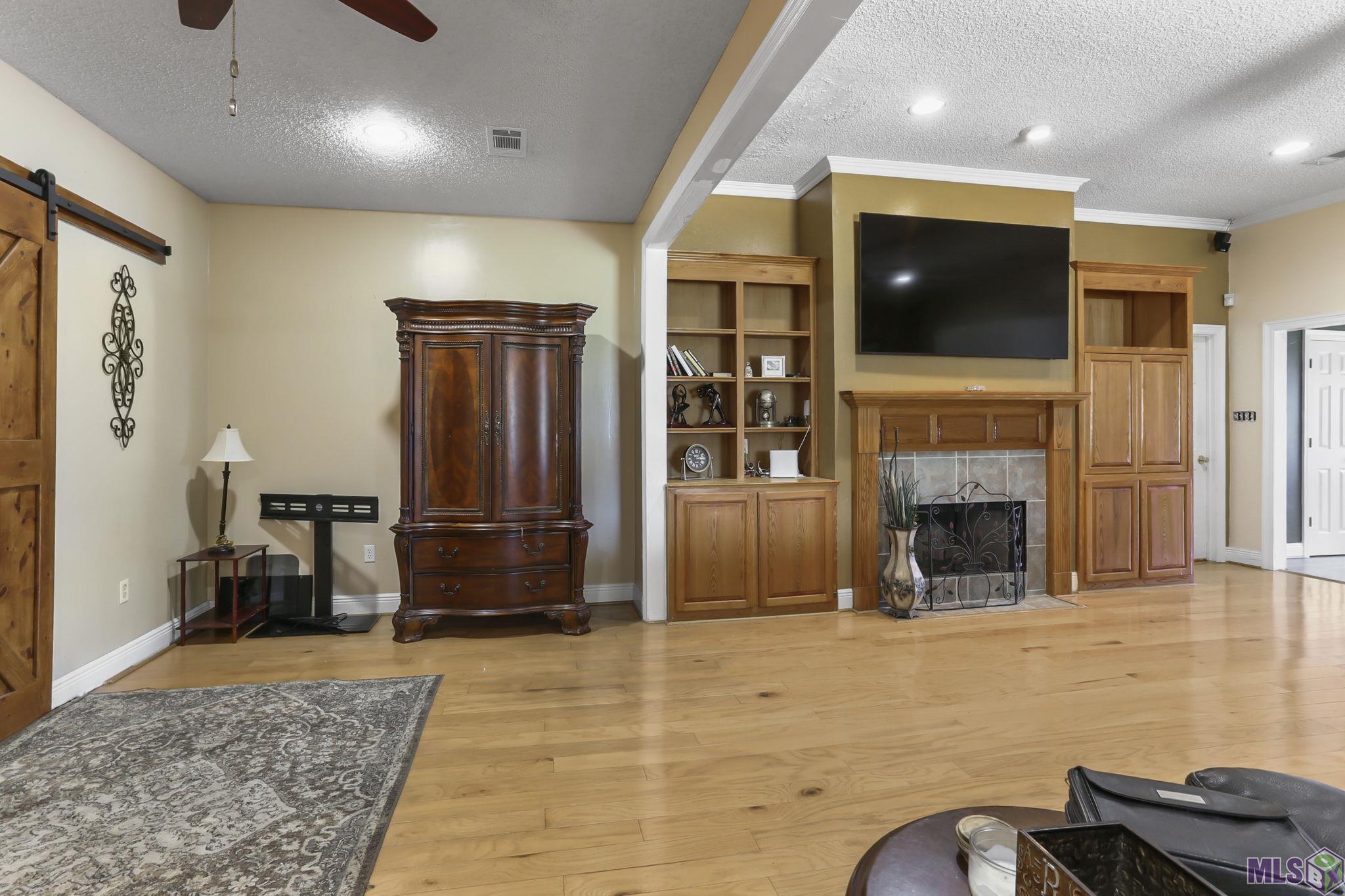 9916 Blakemore Avenue Baton Rouge, LA 70810 - Photo 7 of 16 Gallery Image 7