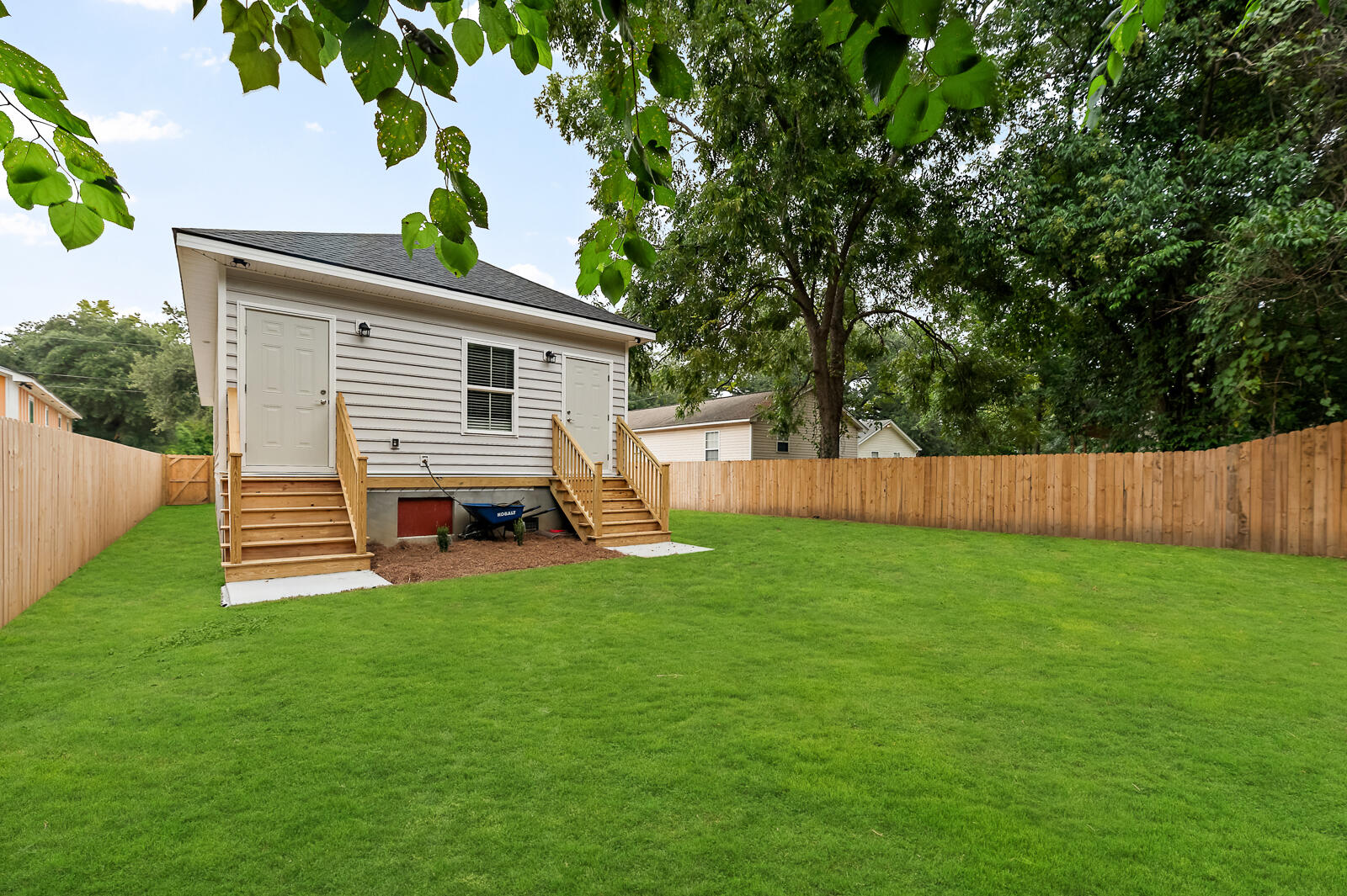 2121 Target Street North Charleston, SC 29406 - Photo 20 of 21 2121 Target Street 36 of 39