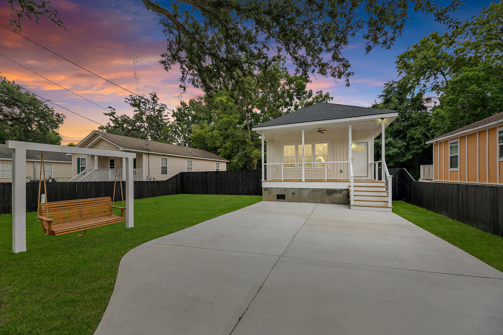 2121 Target Street North Charleston, SC 29406 - Photo 5 of 21 2121 Target Street 3 of 39