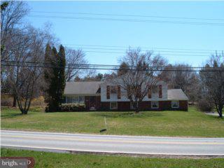 908 Oakbourne Road West Chester, PA 19382 - Photo 1 of 6 Gallery Image 1