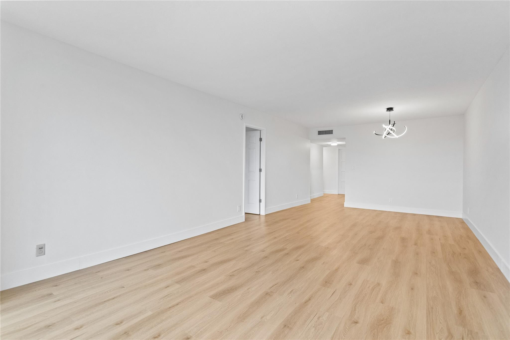 3000 South Course Drive, Unit 607 Pompano Beach, FL 33069 - Photo 13 of 36 Spacious Living/Dining