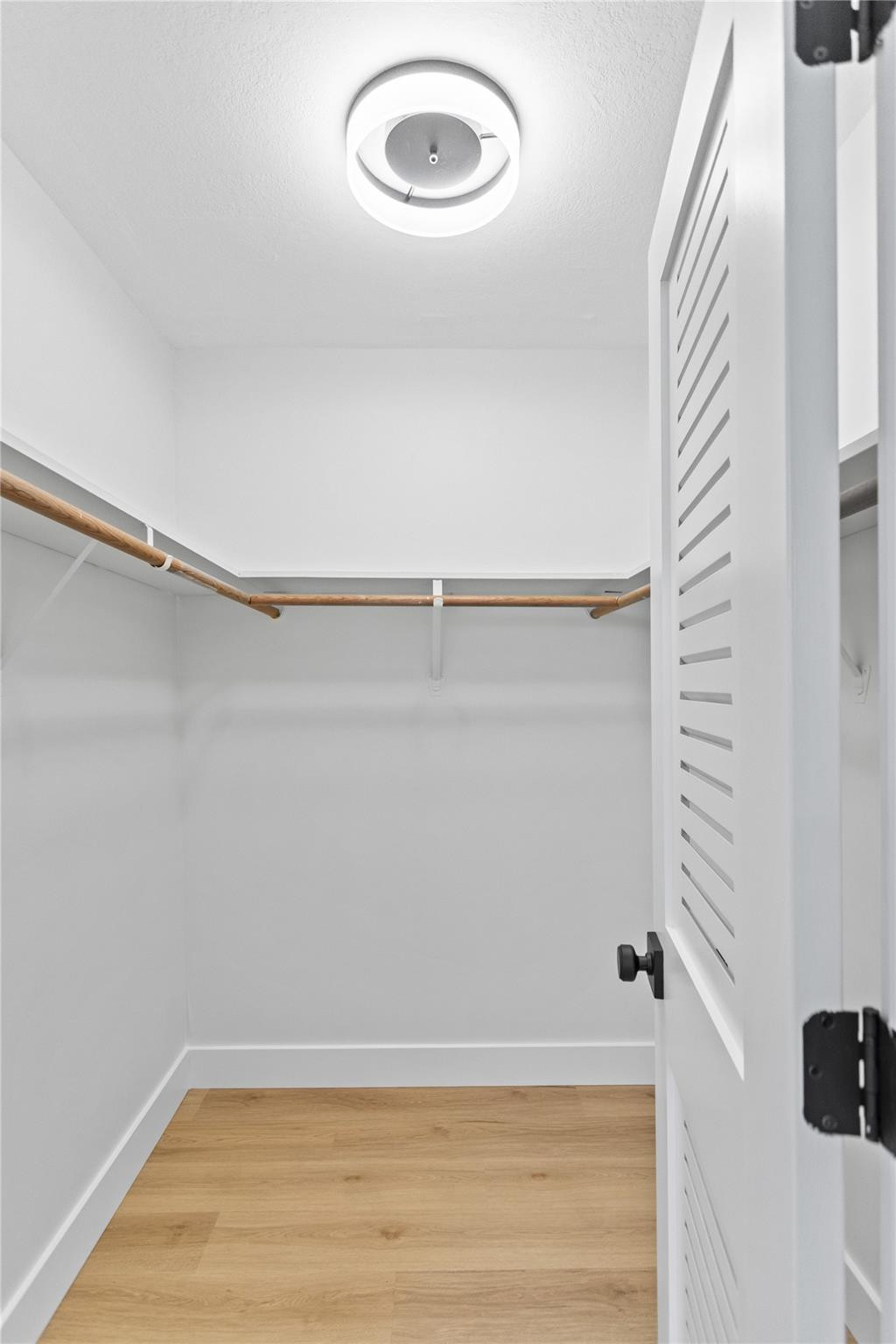 3000 South Course Drive, Unit 607 Pompano Beach, FL 33069 - Photo 23 of 36 Walk in Closets