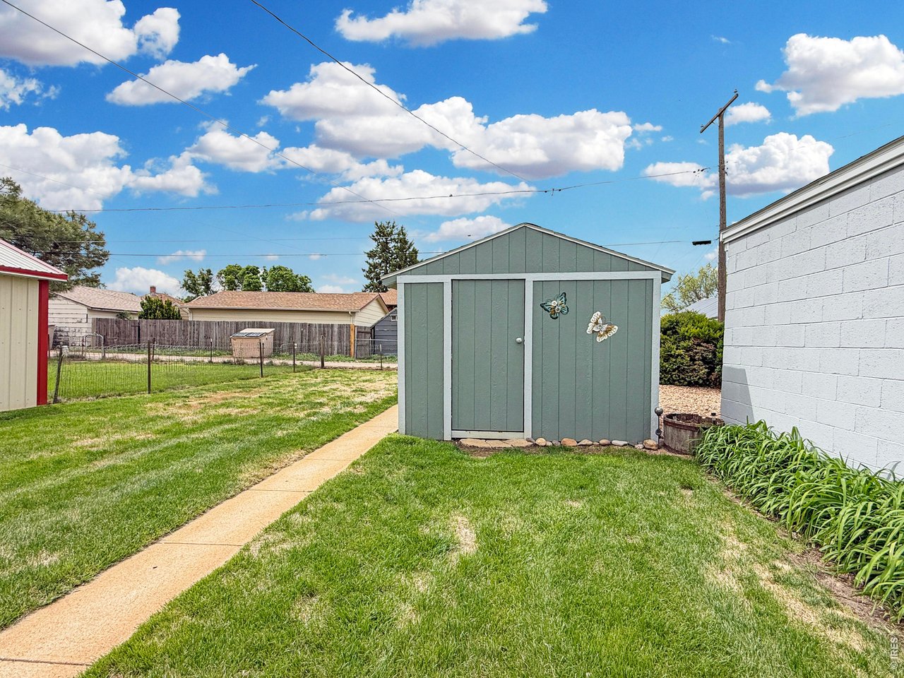 525 Cleveland Street Sterling, CO 80751 - Photo 33 of 43 Storage shed