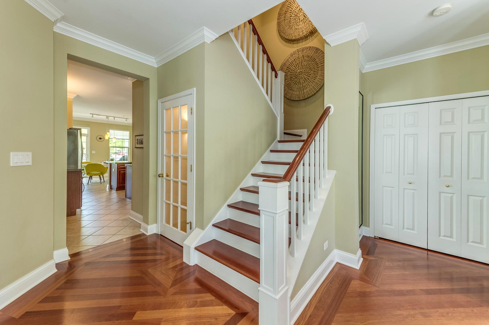 808 Linden Circle Hoffman Estates, IL 60169 - Photo 14 of 31