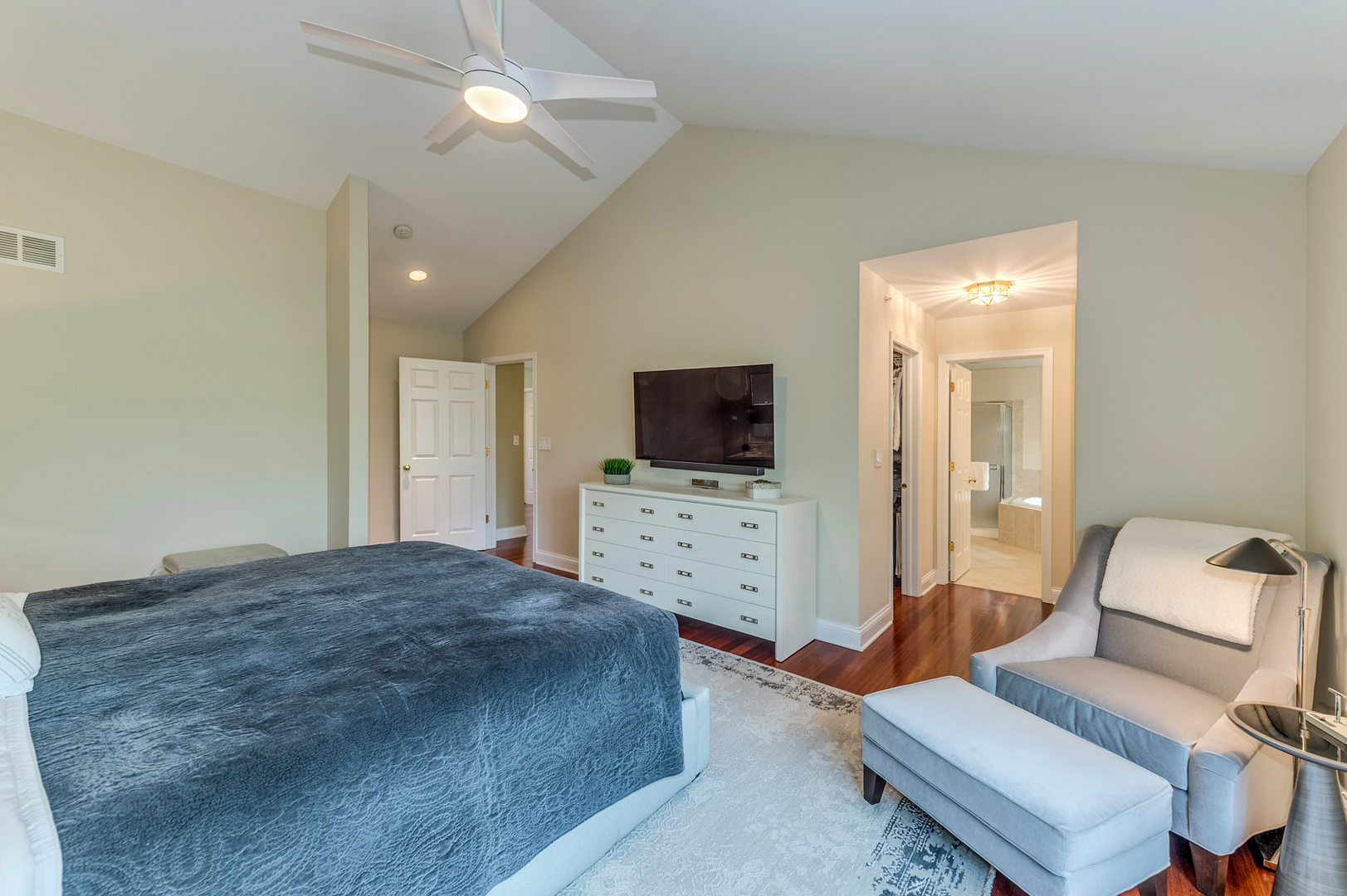 808 Linden Circle Hoffman Estates, IL 60169 - Photo 18 of 31