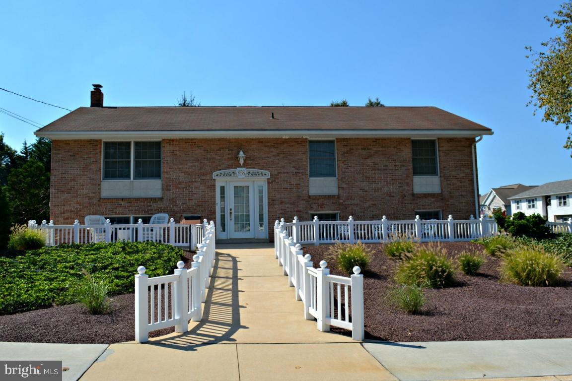 958 Pleasant View Road Ephrata, PA 17522 - Photo 4 of 43