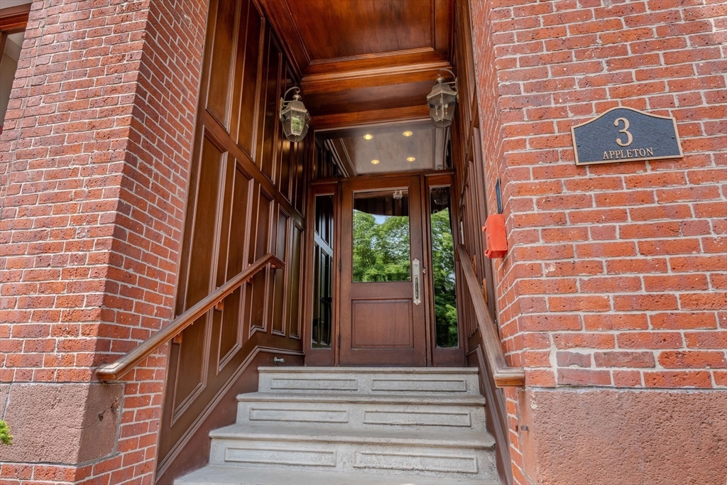 3 Appleton Street, Unit 505 Boston, MA 02116 - Photo 2 of 25