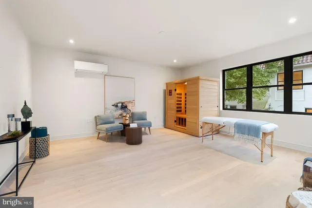 $2,995,000 | 2815 Bellevue Terrace Northwest, Washington, DC 20007