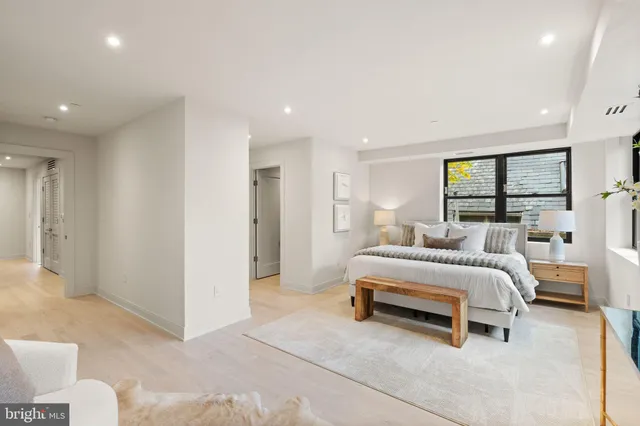 $2,995,000 | 2815 Bellevue Terrace Northwest, Washington, DC 20007