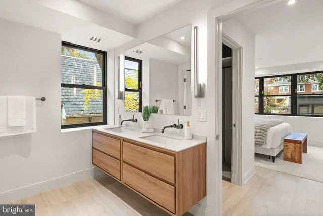 $2,995,000 | 2815 Bellevue Terrace Northwest, Washington, DC 20007