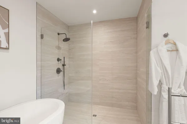 $2,895,000 | 2815 Bellevue Terrace Northwest, Washington, DC 20007