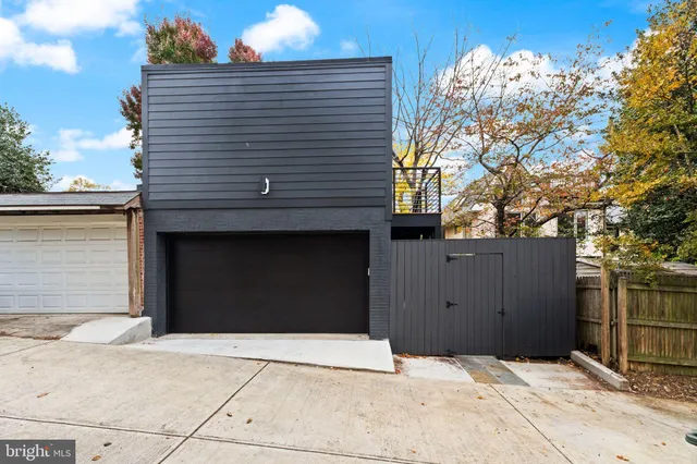 $2,995,000 | 2815 Bellevue Terrace Northwest, Washington, DC 20007