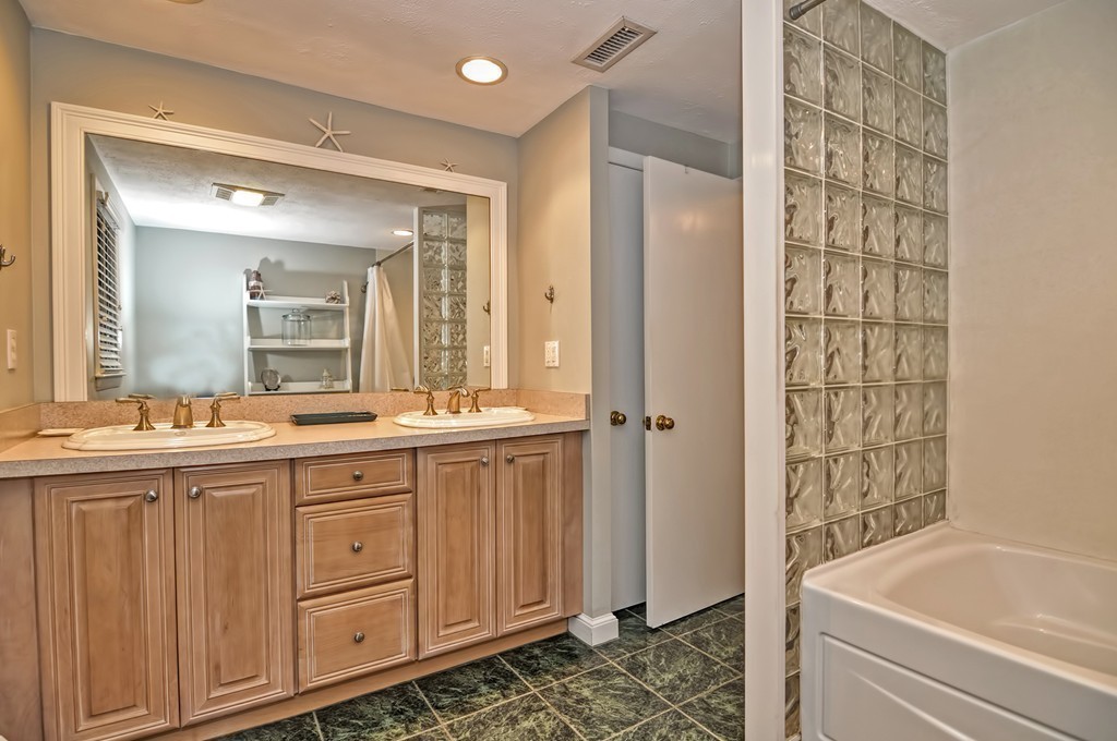 9 Forenza Road Peabody, MA 01960 - Photo 18 of 30 Gallery Image 18