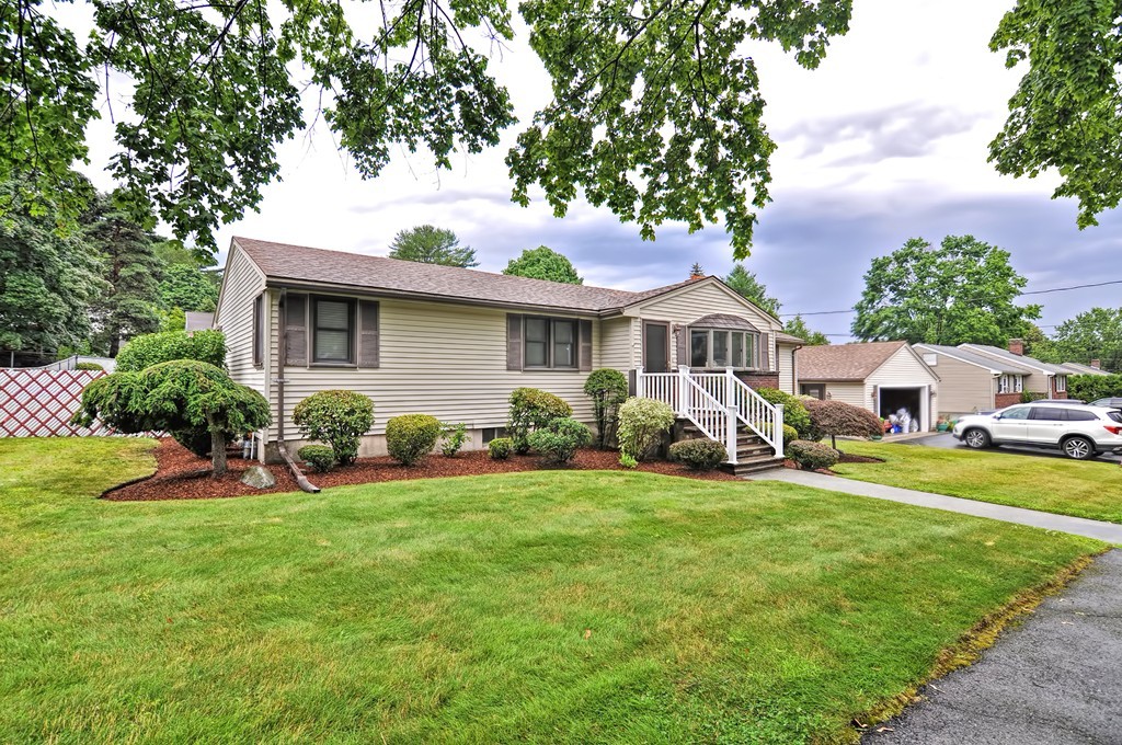 9 Forenza Road Peabody, MA 01960 - Photo 3 of 30 Gallery Image 3