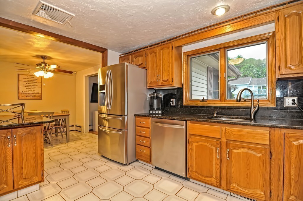 9 Forenza Road Peabody, MA 01960 - Photo 7 of 30 Gallery Image 7