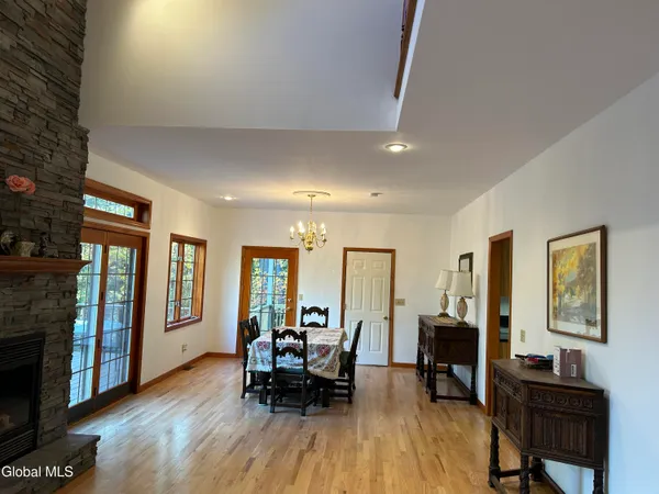 $799,900 | 553 Potter Hill Road, Bolton, NY 12814