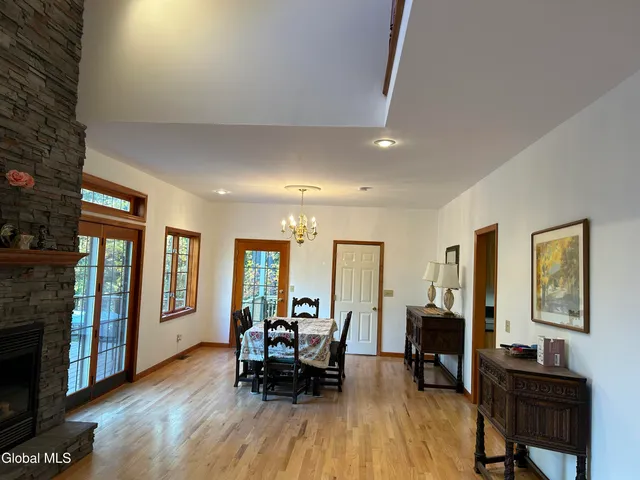 $839,900 | 553 Potter Hill Road, Bolton, NY 12814