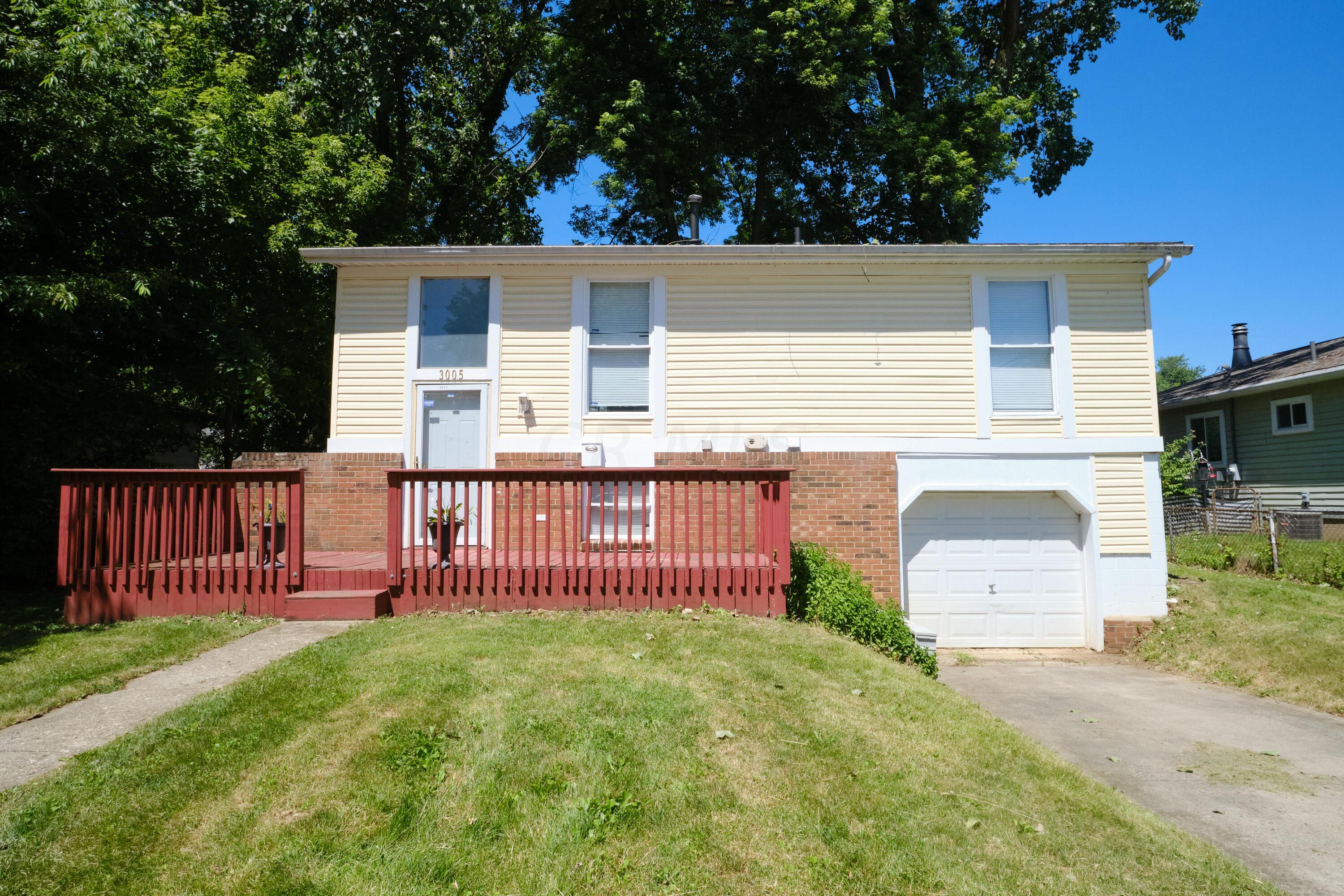3005 Whitlow Road Columbus, OH 43232 - Photo 1 of 14 DSCF2527