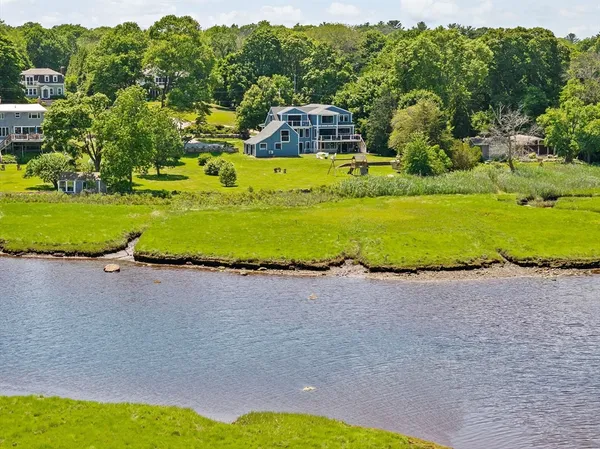 $4,489,000 | 392 South Main Street, Cohasset, MA 02025