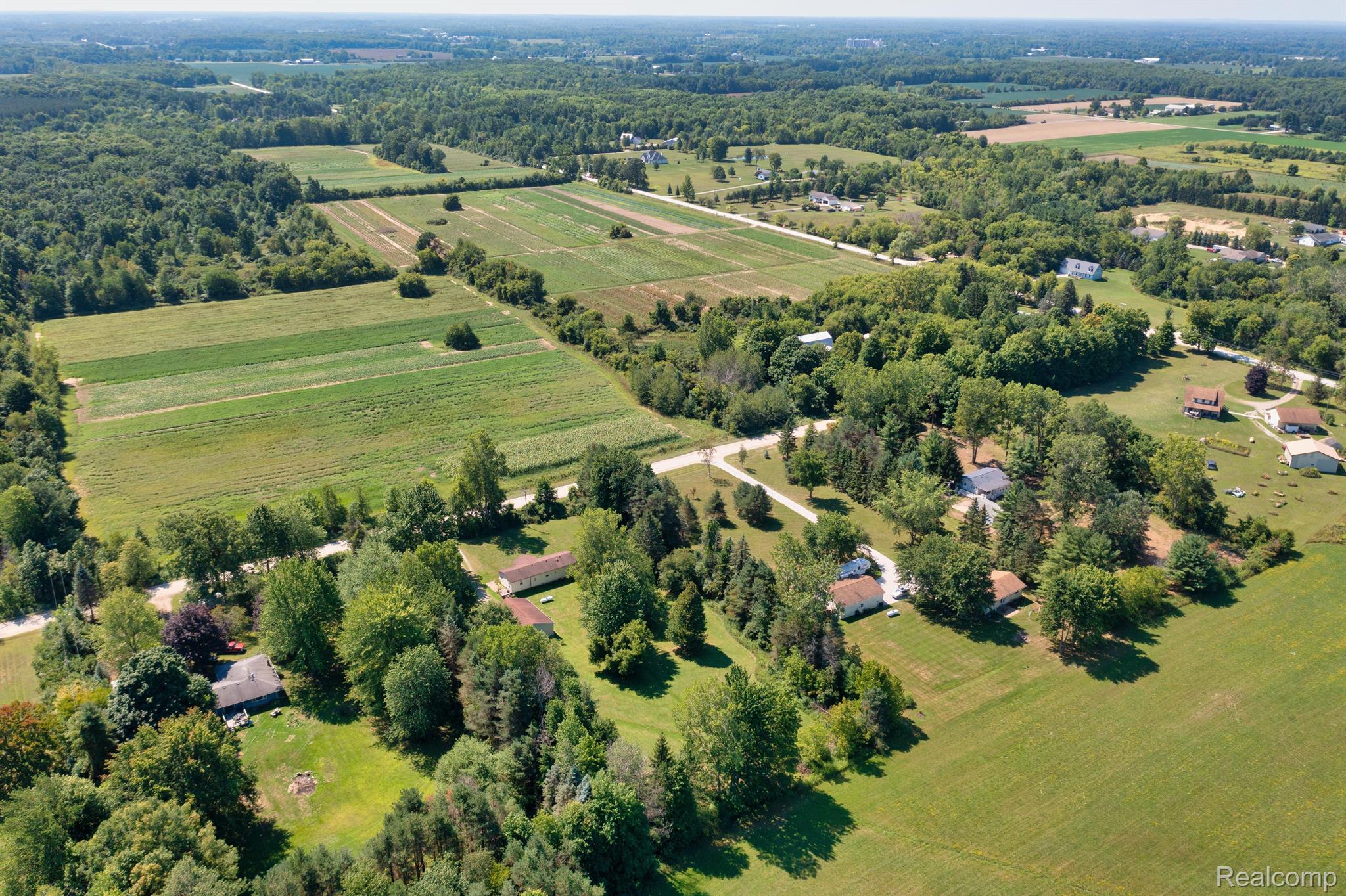 9908 Bryce Road Avoca, MI 48006 - Photo 38 of 45 Gallery Image 38