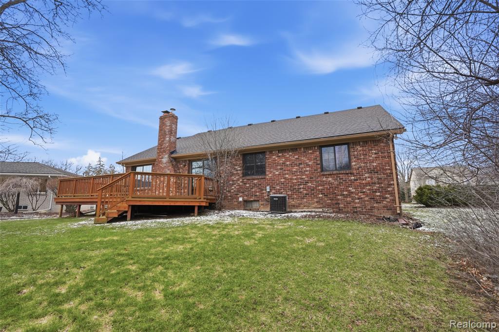 1669 Snowden Circle Rochester Hills, MI 48306 - Photo 8 of 32