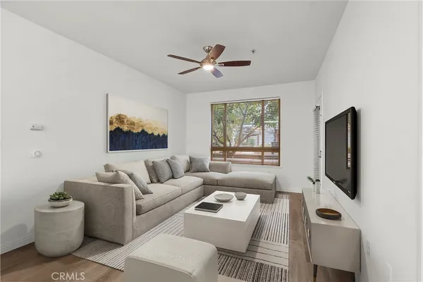 $3,200 | 100 South Alameda Street, Unit 159, Los Angeles, CA 90012