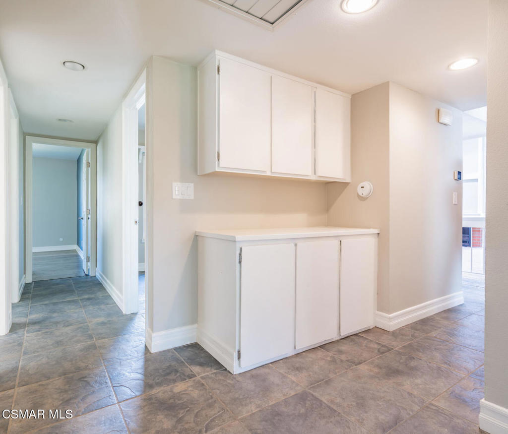 3648 Woodhaven Street Simi Valley, CA 93063 - Photo 13 of 30