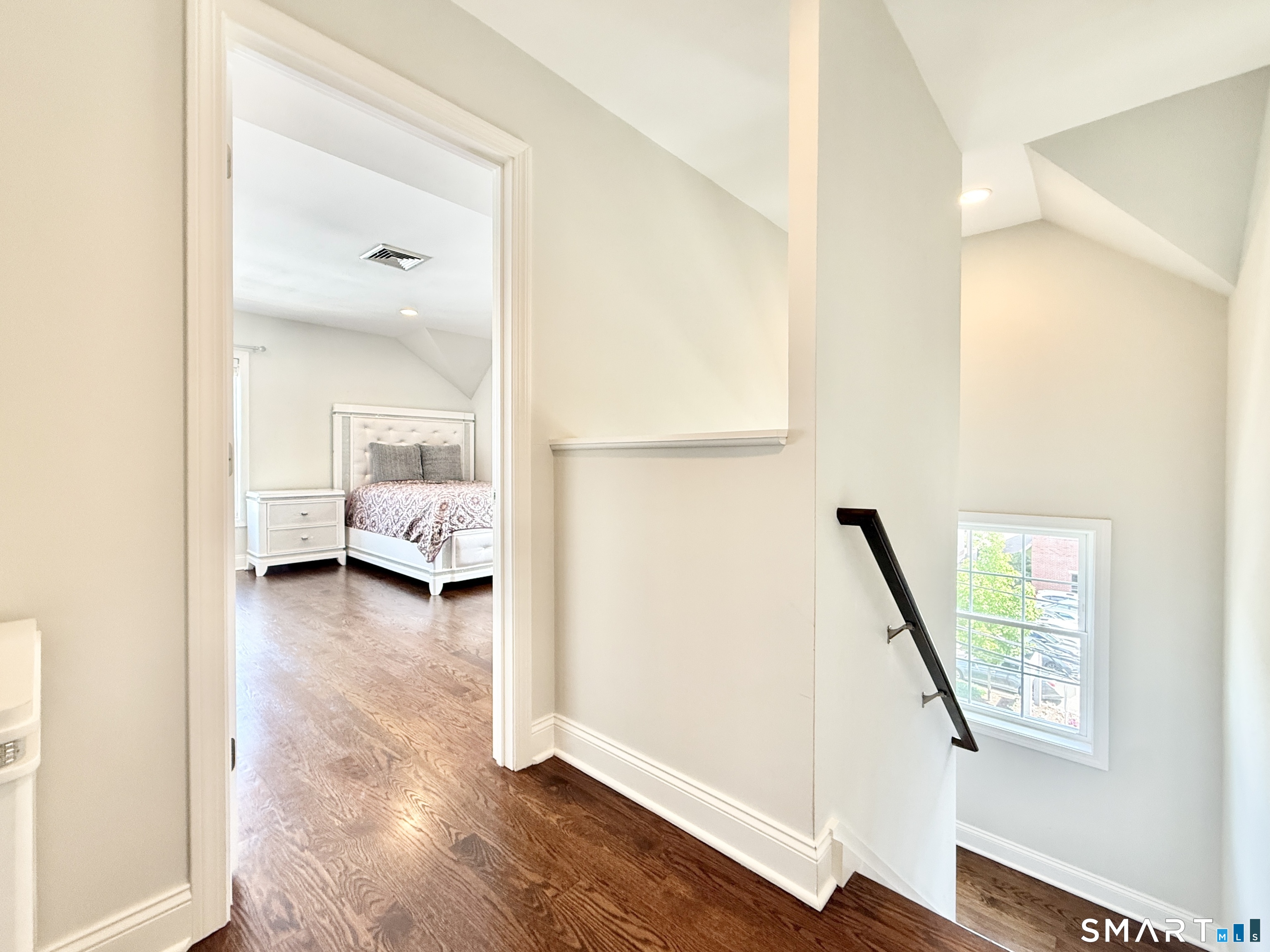 20 3rd Street, Unit 4 Stamford, CT 06905 - Photo 21 of 33