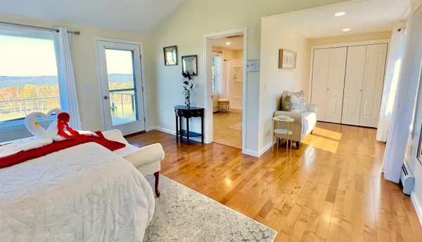 $1,048,000 | 152 Evans Road, Barnstead, NH 03218