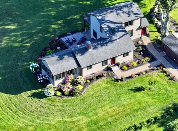 $1,048,000 | 152 Evans Road, Barnstead, NH 03218