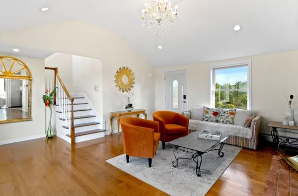 $1,048,000 | 152 Evans Road, Barnstead, NH 03218