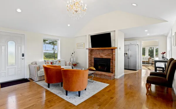 $1,048,000 | 152 Evans Road, Barnstead, NH 03218