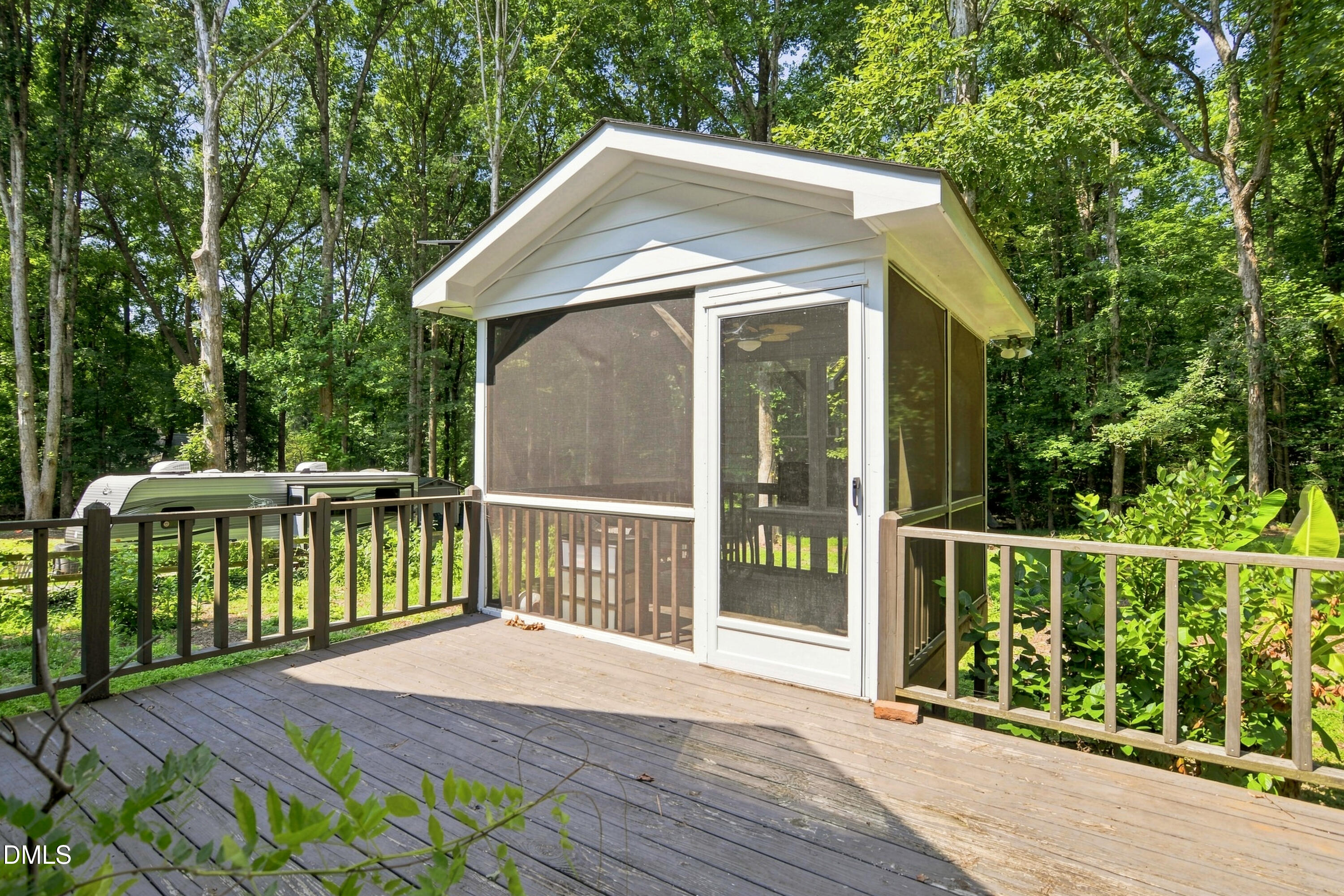 6016 Hampton Ridge Road Raleigh, NC 27603 - Photo 22 of 25 23