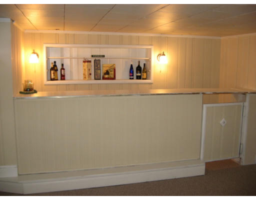 238 Atwater Road Springfield, MA 01107 - Photo 11 of 16 Gallery Image 11