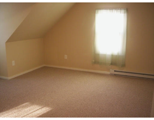 238 Atwater Road Springfield, MA 01107 - Photo 16 of 16 Gallery Image 16