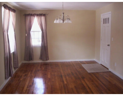 238 Atwater Road Springfield, MA 01107 - Photo 6 of 16 Gallery Image 6