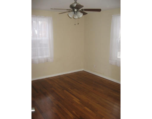 238 Atwater Road Springfield, MA 01107 - Photo 10 of 16 Gallery Image 10