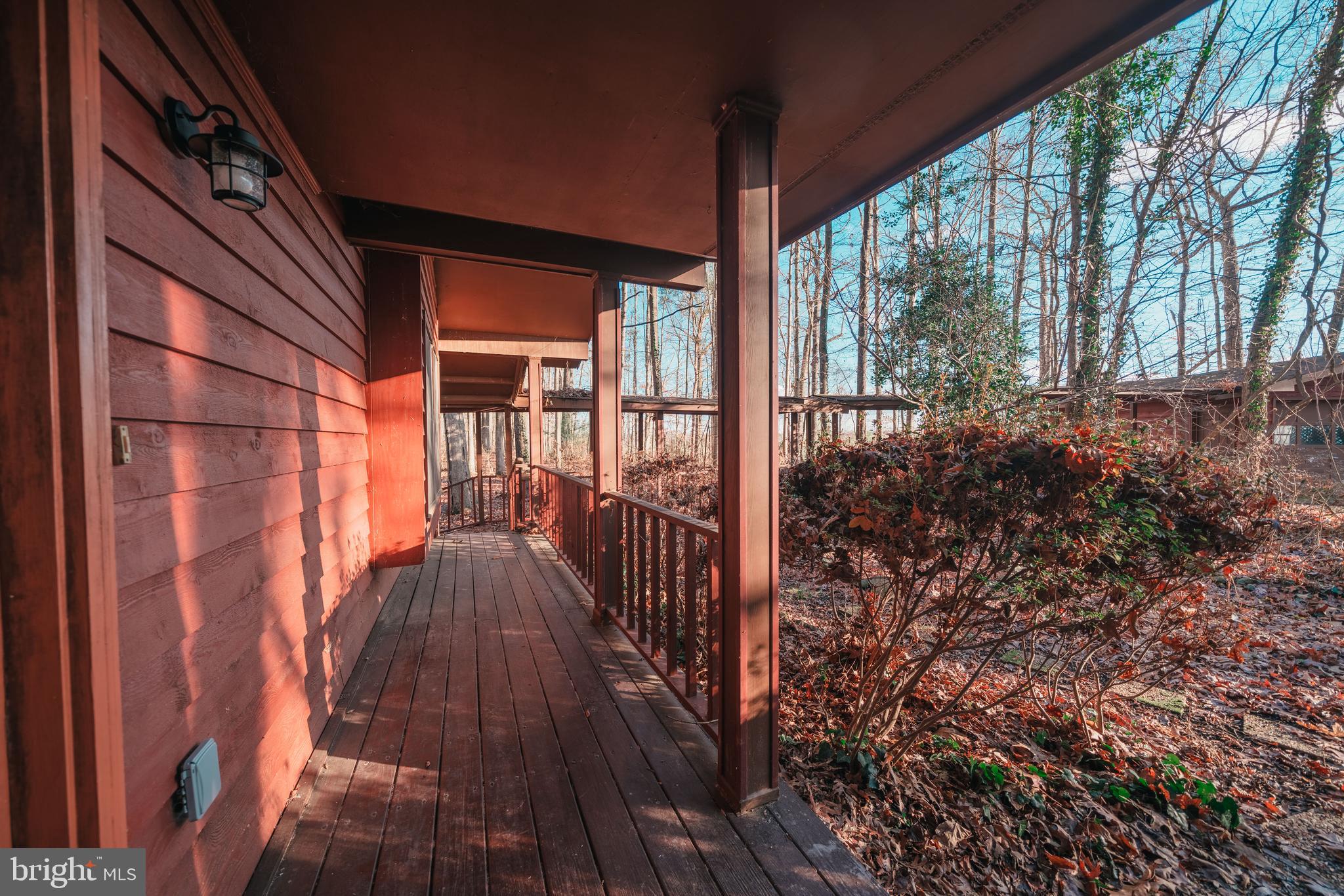 1309 Jacks Shop Road Rochelle, VA 22738 - Photo 8 of 27 Front porch area