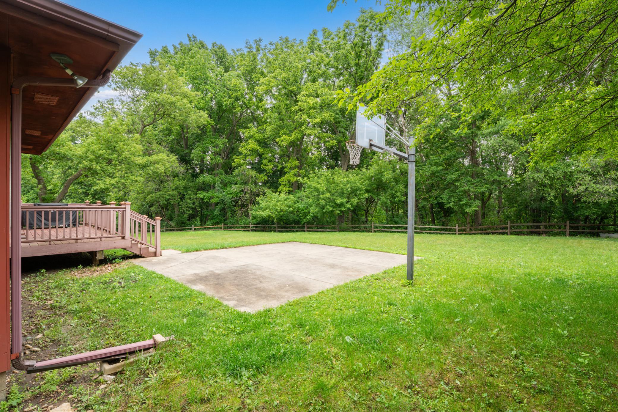 2514 Northridge Lane Northeast Rochester, MN 55906 - Photo 39 of 48