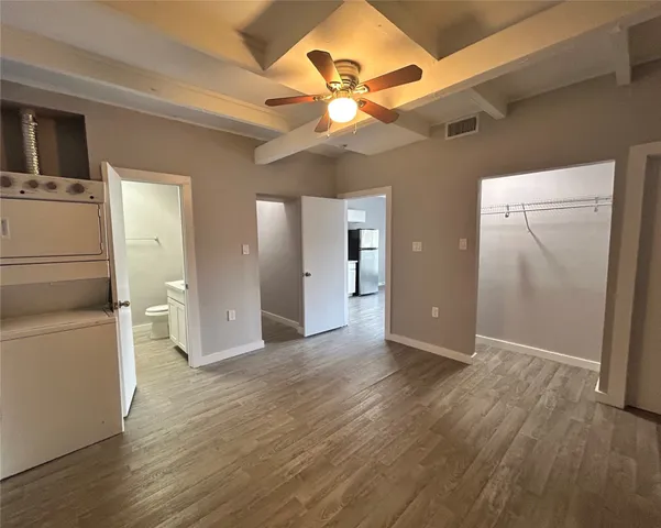 $1,295 | 219 Marshall Street, Unit 237, Houston, TX 77006