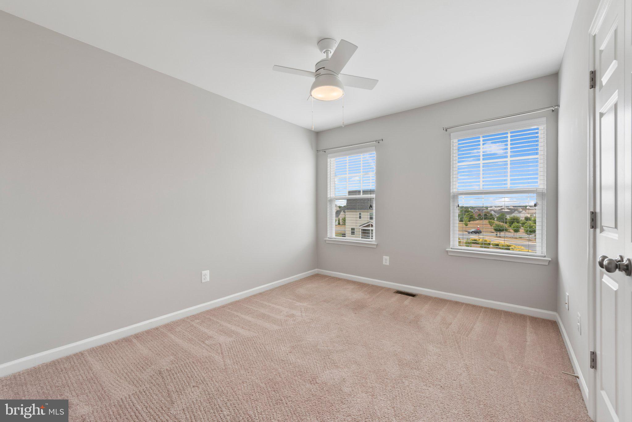 106 Splendor Garden Way Stephenson, VA 22656 - Photo 28 of 31 3rd Level: Bedroom 3