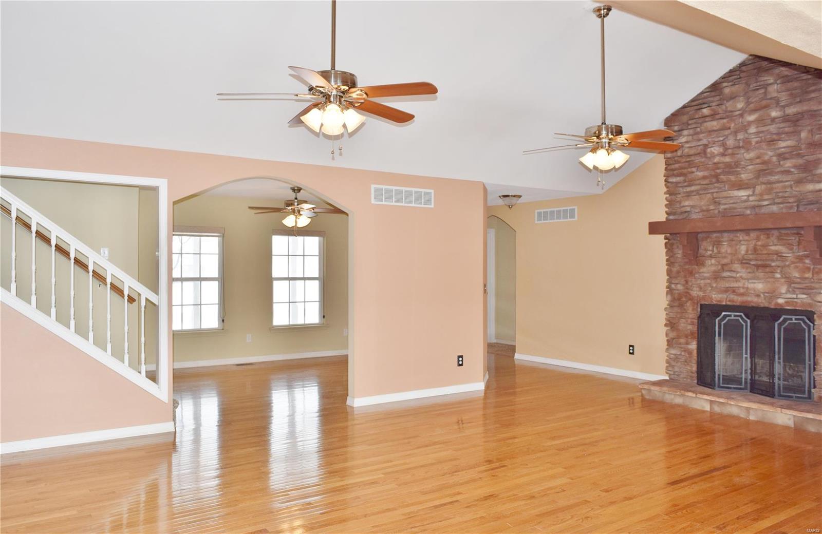 8316 Peabody Road Freeburg, IL 62243 - Photo 4 of 54