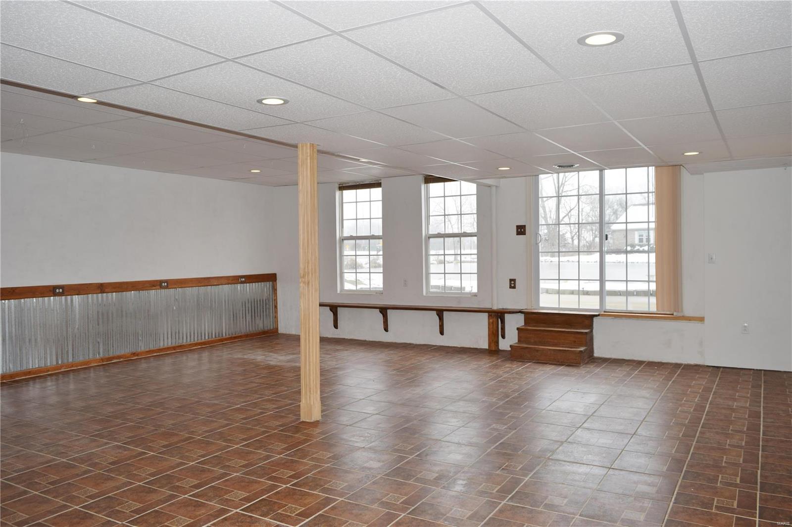 8316 Peabody Road Freeburg, IL 62243 - Photo 37 of 54