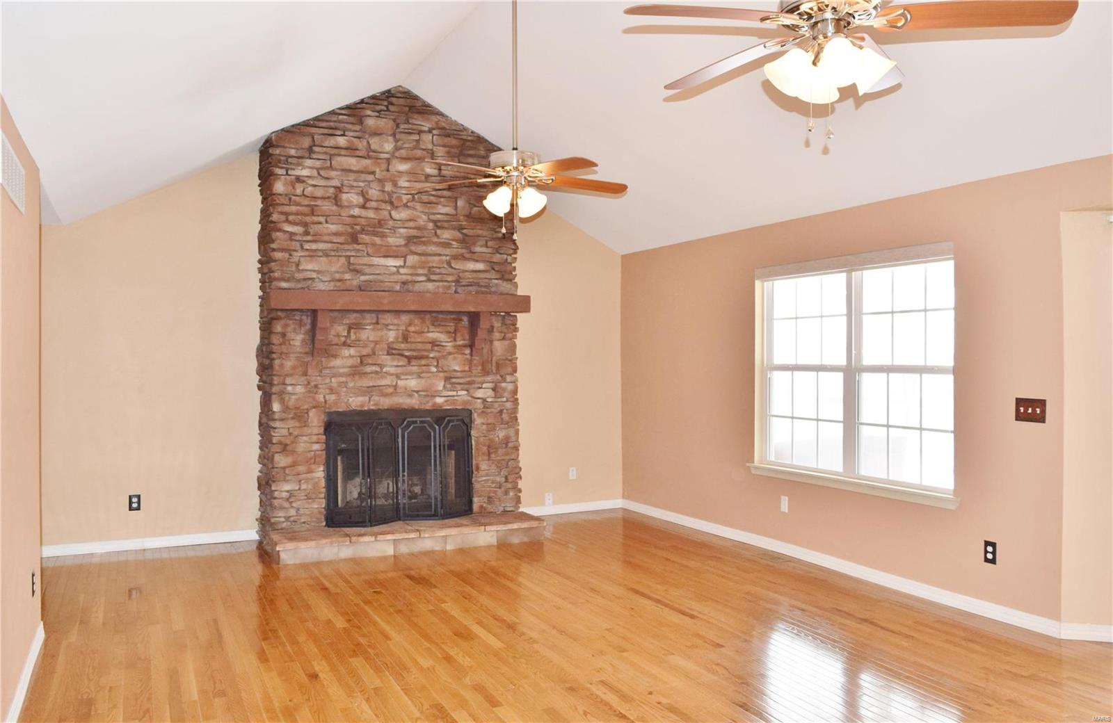 8316 Peabody Road Freeburg, IL 62243 - Photo 5 of 54